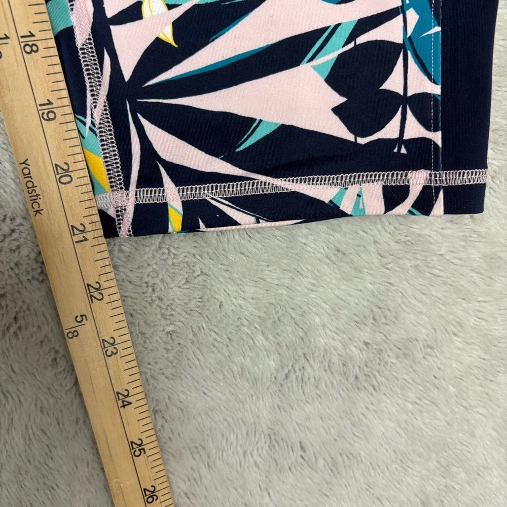 Old Navy Women Plus Elevate Legging Go Dry Tropical Print Capri Summer XXL 2X‎ - Picture 5 of 10
